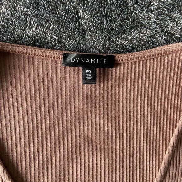 dynamite light brown ribbed v-neck long sleeve top - Picture 3 of 4